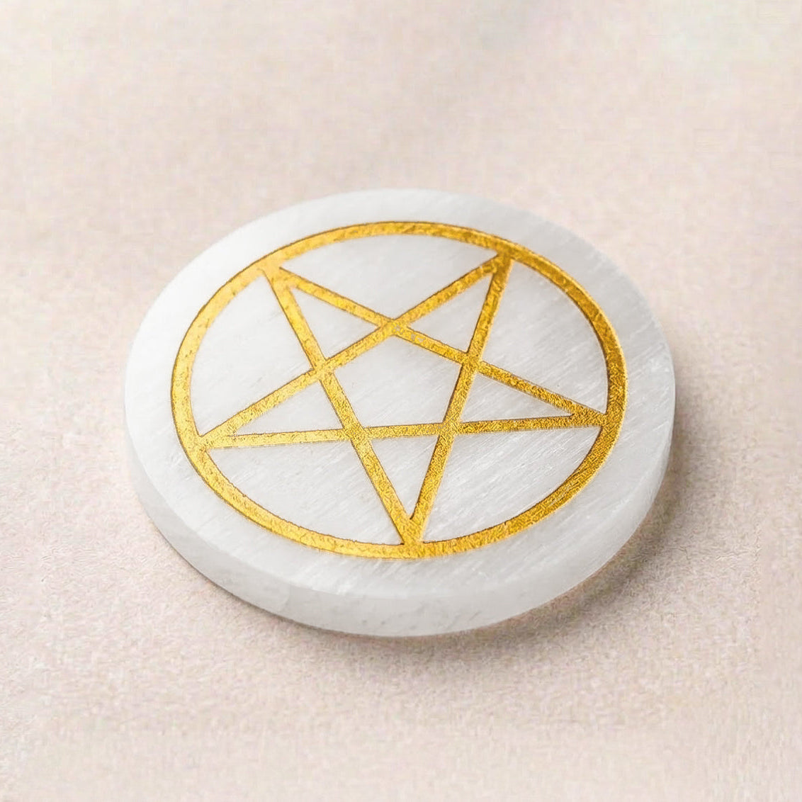 Selenite Round Charging Plate – Star of David (Pentagram)